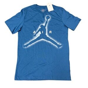 Jordan Men's Essentials Graphic Shirt Size S